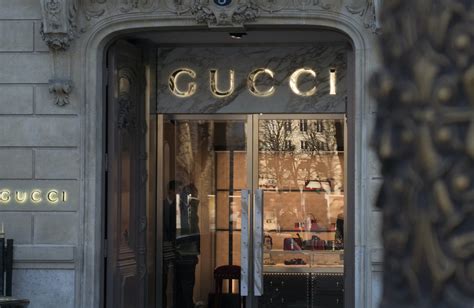 pianificazione pubblicitaria di gucci|gucci company marketing.